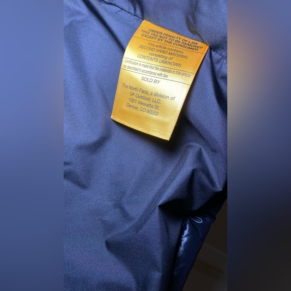 Women’s 2000 Retro Nuptse The North Face Jacket - Picture 4 of 11